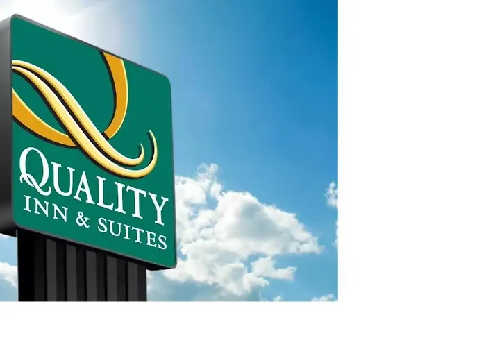 Hotel Quality & Pinedale
