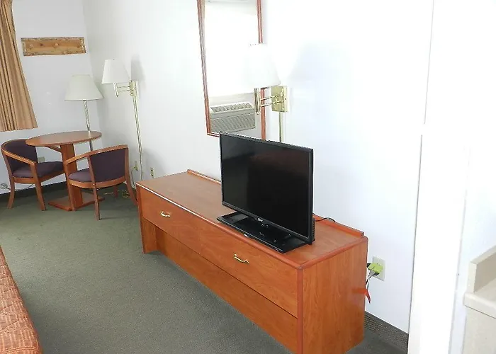 Hotel Quality & Pinedale